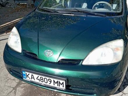 Тойота Пріус 2001 у Маньківка на Automoto.ua Зелений Тойота Пріус, об'ємом двигуна 1.5 л та пробігом 280 тис. км за 4800 $, фото 1 на Automoto.ua