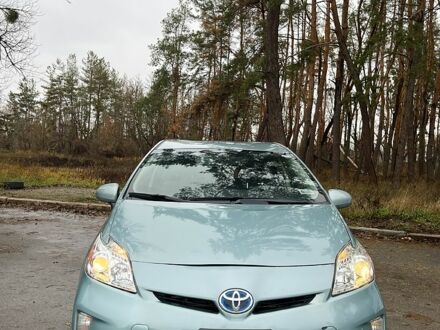 Зеленый Тойота Приус, объемом двигателя 1.8 л и пробегом 200 тыс. км за 9000 $, фото 1 на Automoto.ua