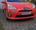Помаранчевий Тойота Пріус, об'ємом двигуна 1.5 л та пробігом 162 тис. км за 8000 $, фото 1 на Automoto.ua