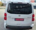 Білий Тойота Proace Verso, об'ємом двигуна 2 л та пробігом 143 тис. км за 29950 $, фото 26 на Automoto.ua