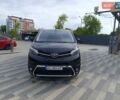 Черный Тойота Proace Verso, объемом двигателя 2 л и пробегом 242 тыс. км за 32000 $, фото 1 на Automoto.ua