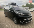 Черный Тойота Proace Verso, объемом двигателя 2 л и пробегом 46 тыс. км за 48500 $, фото 1 на Automoto.ua
