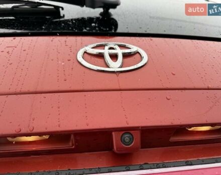Красный Тойота Proace Verso, объемом двигателя 2 л и пробегом 77 тыс. км за 35800 $, фото 23 на Automoto.ua