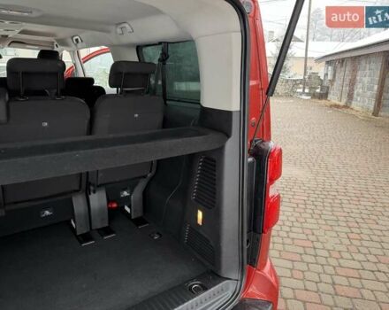 Красный Тойота Proace Verso, объемом двигателя 2 л и пробегом 77 тыс. км за 35800 $, фото 22 на Automoto.ua