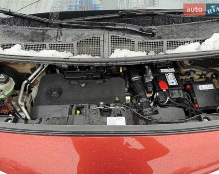 Красный Тойота Proace Verso, объемом двигателя 2 л и пробегом 77 тыс. км за 35800 $, фото 28 на Automoto.ua