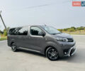 Серый Тойота Proace Verso, объемом двигателя 2 л и пробегом 47 тыс. км за 39500 $, фото 4 на Automoto.ua