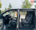 Серый Тойота Proace Verso, объемом двигателя 2 л и пробегом 47 тыс. км за 39500 $, фото 15 на Automoto.ua