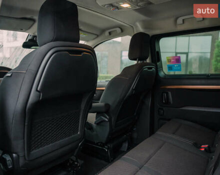 Сірий Тойота Proace Verso, об'ємом двигуна 2 л та пробігом 234 тис. км за 35000 $, фото 43 на Automoto.ua