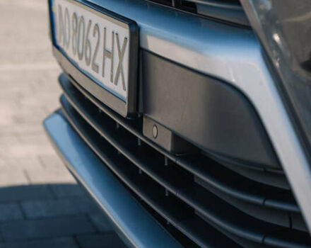 Серый Тойота Proace Verso, объемом двигателя 2 л и пробегом 229 тыс. км за 35000 $, фото 71 на Automoto.ua