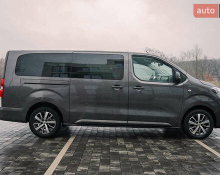 Сірий Тойота Proace Verso, об'ємом двигуна 2 л та пробігом 234 тис. км за 35000 $, фото 8 на Automoto.ua