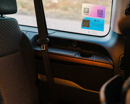 Серый Тойота Proace Verso, объемом двигателя 2 л и пробегом 313 тыс. км за 35000 $, фото 52 на Automoto.ua