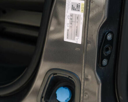 Серый Тойота Proace Verso, объемом двигателя 2 л и пробегом 229 тыс. км за 35000 $, фото 38 на Automoto.ua