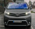 Сірий Тойота Proace Verso, об'ємом двигуна 2 л та пробігом 234 тис. км за 35000 $, фото 1 на Automoto.ua
