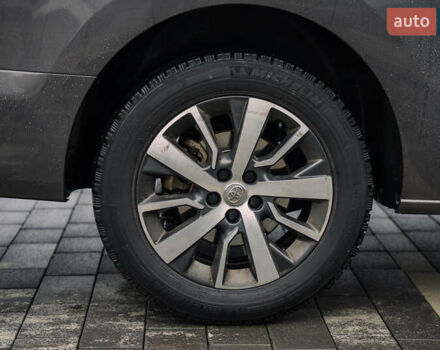 Сірий Тойота Proace Verso, об'ємом двигуна 2 л та пробігом 234 тис. км за 35000 $, фото 24 на Automoto.ua