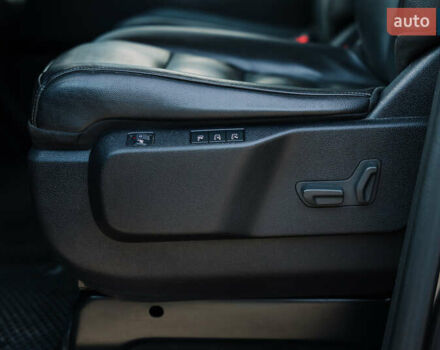 Сірий Тойота Proace Verso, об'ємом двигуна 2 л та пробігом 212 тис. км за 38000 $, фото 29 на Automoto.ua