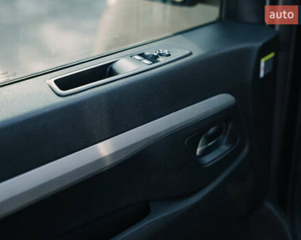 Сірий Тойота Proace Verso, об'ємом двигуна 2 л та пробігом 212 тис. км за 38000 $, фото 28 на Automoto.ua