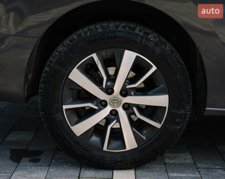 Сірий Тойота Proace Verso, об'ємом двигуна 2 л та пробігом 212 тис. км за 38000 $, фото 11 на Automoto.ua