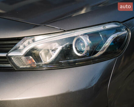 Сірий Тойота Proace Verso, об'ємом двигуна 2 л та пробігом 212 тис. км за 38000 $, фото 16 на Automoto.ua