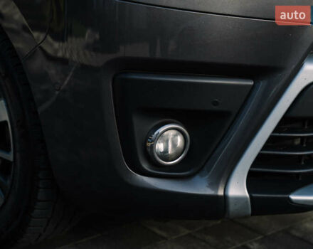 Сірий Тойота Proace Verso, об'ємом двигуна 2 л та пробігом 212 тис. км за 38000 $, фото 18 на Automoto.ua