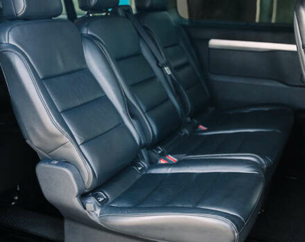 Сірий Тойота Proace Verso, об'ємом двигуна 2 л та пробігом 212 тис. км за 38000 $, фото 43 на Automoto.ua