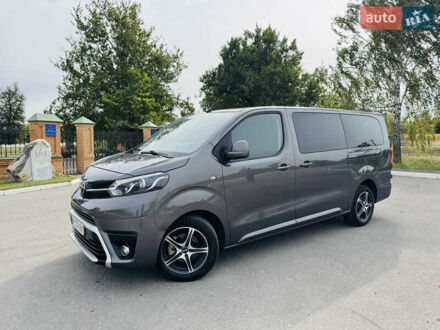 Тойота Proace Verso 2019 у Ромнах на Automoto.ua Сірий Тойота Proace Verso, об'ємом двигуна 2 л та пробігом 47 тис. км за 39500 $, фото 1 на Automoto.ua
