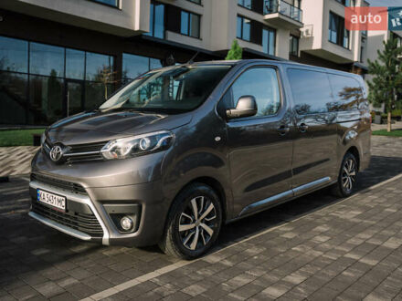 Сірий Тойота Proace Verso, об'ємом двигуна 2 л та пробігом 212 тис. км за 38000 $, фото 1 на Automoto.ua