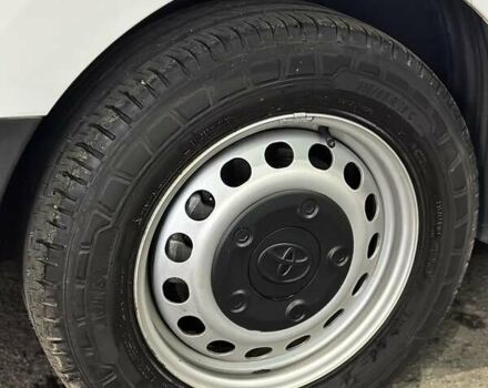 Белый Тойота Proace, объемом двигателя 0 л и пробегом 30 тыс. км за 16950 $, фото 18 на Automoto.ua