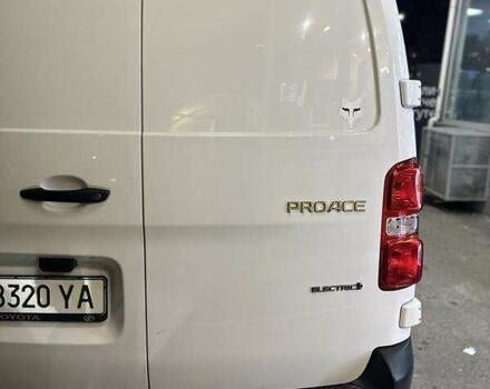 Белый Тойота Proace, объемом двигателя 0 л и пробегом 30 тыс. км за 16950 $, фото 8 на Automoto.ua