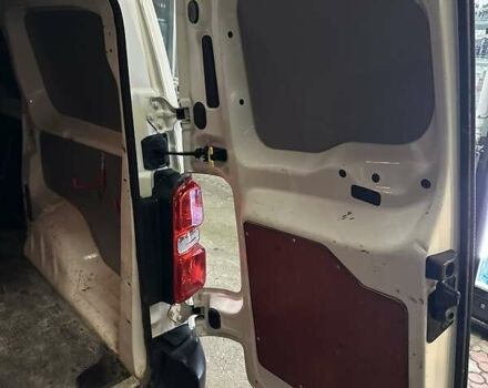 Белый Тойота Proace, объемом двигателя 0 л и пробегом 30 тыс. км за 16950 $, фото 11 на Automoto.ua