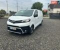 Белый Тойота Proace, объемом двигателя 1.5 л и пробегом 104 тыс. км за 18700 $, фото 1 на Automoto.ua