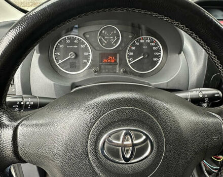 Белый Тойота Proace, объемом двигателя 2 л и пробегом 300 тыс. км за 7799 $, фото 8 на Automoto.ua