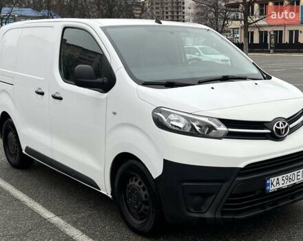 Білий Тойота Proace, об'ємом двигуна 1.6 л та пробігом 186 тис. км за 16500 $, фото 1 на Automoto.ua
