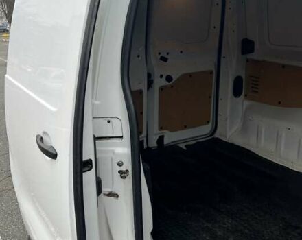 Білий Тойота Proace, об'ємом двигуна 1.6 л та пробігом 186 тис. км за 16500 $, фото 6 на Automoto.ua