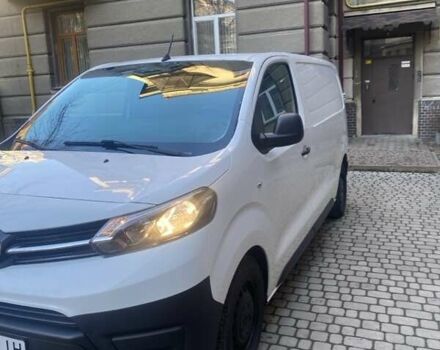 Белый Тойота Proace, объемом двигателя 1.56 л и пробегом 240 тыс. км за 14000 $, фото 2 на Automoto.ua
