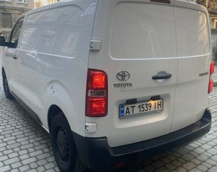Белый Тойота Proace, объемом двигателя 1.56 л и пробегом 240 тыс. км за 14000 $, фото 19 на Automoto.ua