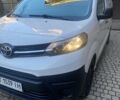 Белый Тойота Proace, объемом двигателя 1.56 л и пробегом 240 тыс. км за 14000 $, фото 1 на Automoto.ua