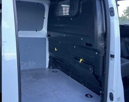 Белый Тойота Proace, объемом двигателя 1.56 л и пробегом 360 тыс. км за 12200 $, фото 27 на Automoto.ua