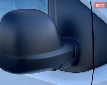 Белый Тойота Proace, объемом двигателя 1.56 л и пробегом 360 тыс. км за 12200 $, фото 13 на Automoto.ua