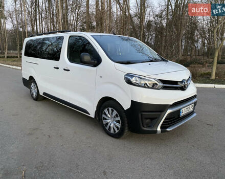 Белый Тойота Proace, объемом двигателя 2 л и пробегом 177 тыс. км за 18900 $, фото 11 на Automoto.ua