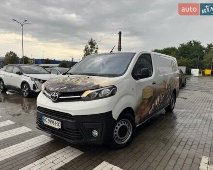 Белый Тойота Proace, объемом двигателя 2 л и пробегом 250 тыс. км за 16999 $, фото 3 на Automoto.ua