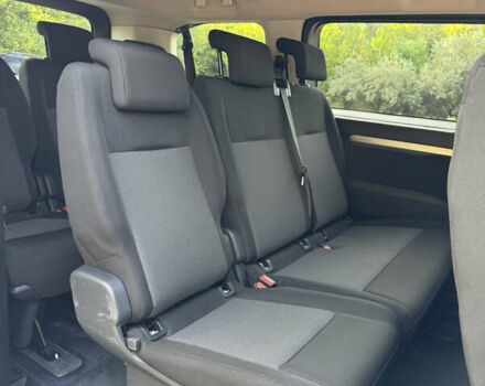 Білий Тойота Proace, об'ємом двигуна 2 л та пробігом 136 тис. км за 28500 $, фото 33 на Automoto.ua