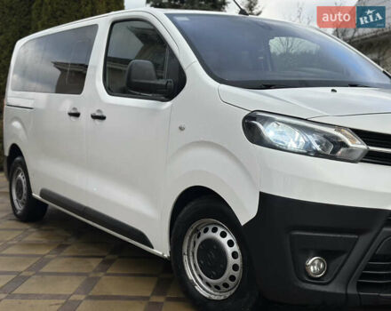 Білий Тойота Proace, об'ємом двигуна 2 л та пробігом 193 тис. км за 23950 $, фото 12 на Automoto.ua