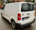 Белый Тойота Proace, объемом двигателя 1.5 л и пробегом 148 тыс. км за 15000 $, фото 2 на Automoto.ua