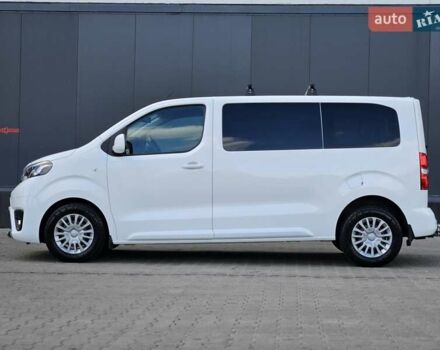 Белый Тойота Proace, объемом двигателя 2 л и пробегом 92 тыс. км за 29800 $, фото 3 на Automoto.ua