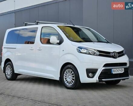 Белый Тойота Proace, объемом двигателя 2 л и пробегом 92 тыс. км за 29800 $, фото 13 на Automoto.ua