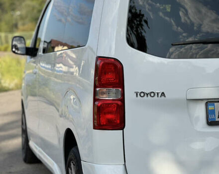 Білий Тойота Proace, об'ємом двигуна 2 л та пробігом 136 тис. км за 28500 $, фото 20 на Automoto.ua