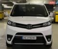 Белый Тойота Proace, объемом двигателя 2 л и пробегом 137 тыс. км за 26499 $, фото 4 на Automoto.ua