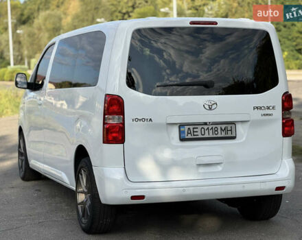 Білий Тойота Proace, об'ємом двигуна 2 л та пробігом 136 тис. км за 28500 $, фото 15 на Automoto.ua