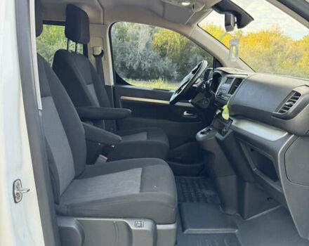 Білий Тойота Proace, об'ємом двигуна 2 л та пробігом 136 тис. км за 28500 $, фото 30 на Automoto.ua