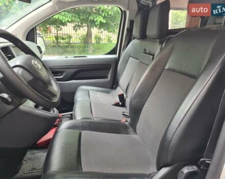 Білий Тойота Proace, об'ємом двигуна 2 л та пробігом 219 тис. км за 17300 $, фото 13 на Automoto.ua